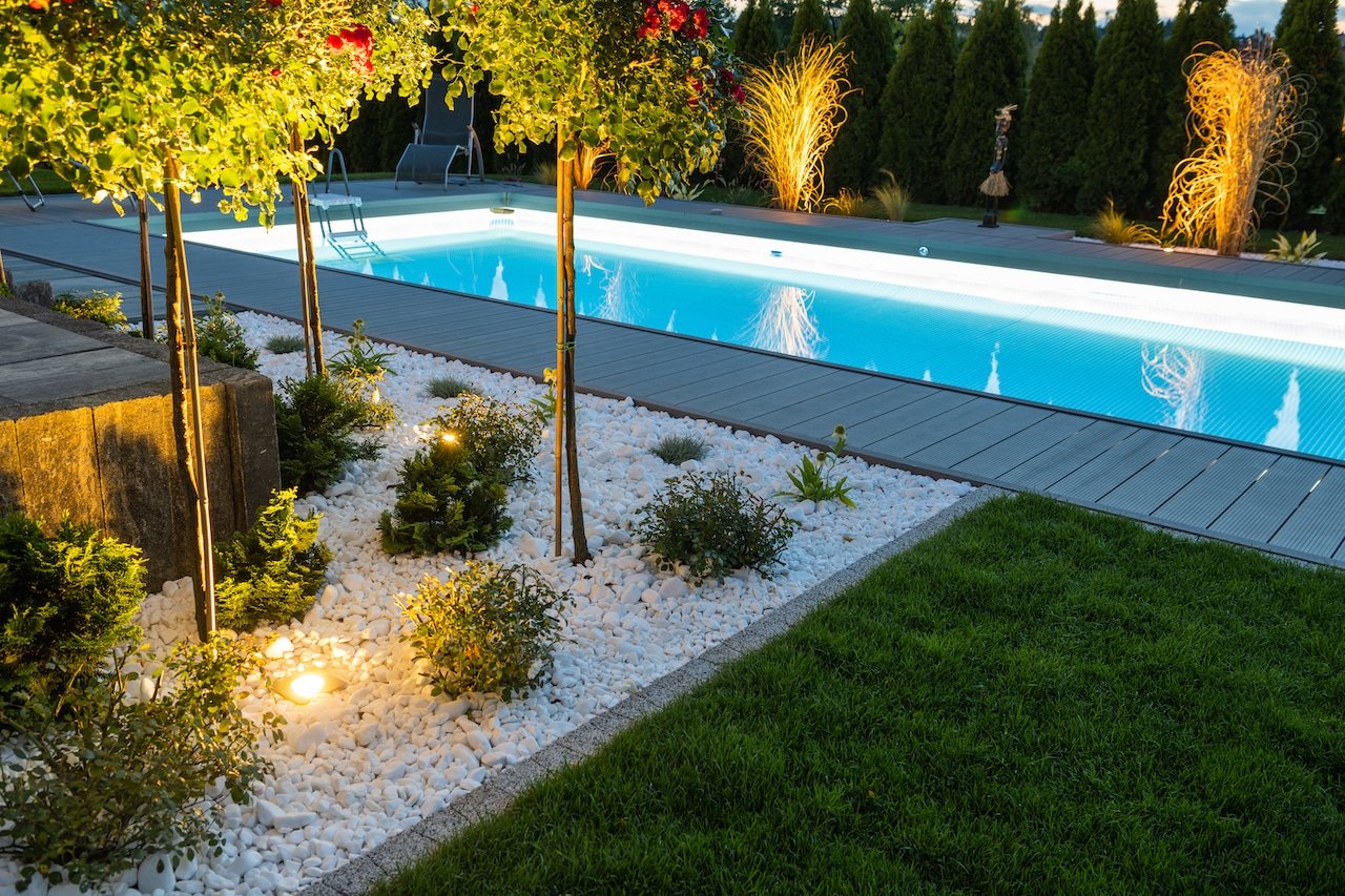 outdoor pool lights